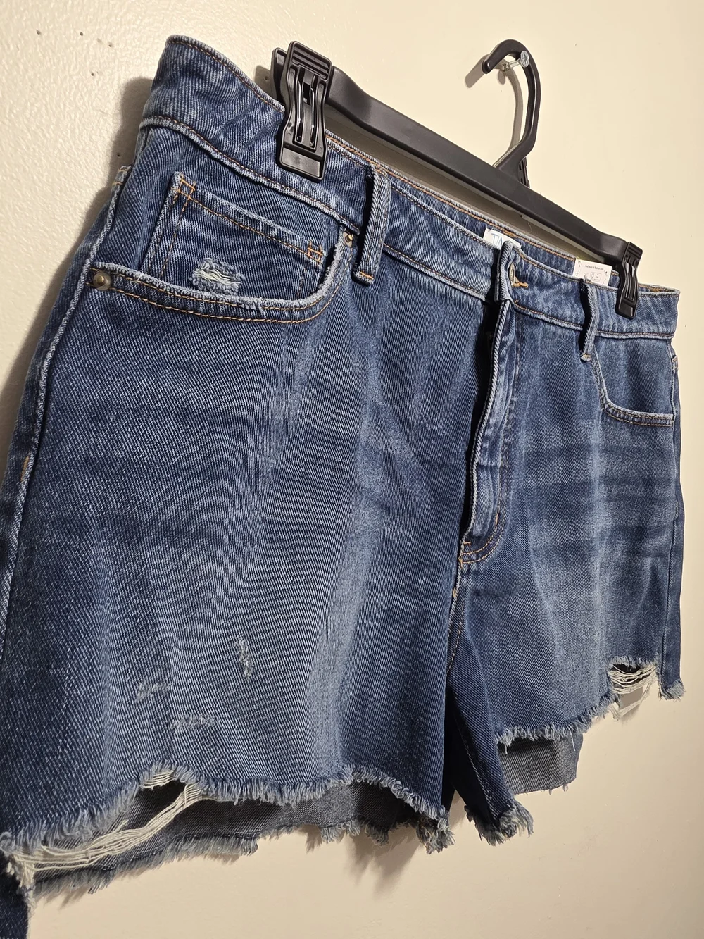 NWT Time and Tru Women's High Rise Relaxed Denim Shorts Plus Size 16